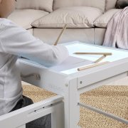 trona-con-mesa-de-luz-incluye-bandeja-y-correas-tik-tak-light-box-3.jpg 5985 cunas y accesorios para bebé