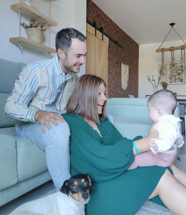 Rosa de @lacasaderolo, encantada con nuestra minicuna Lulú 4097 Micuna